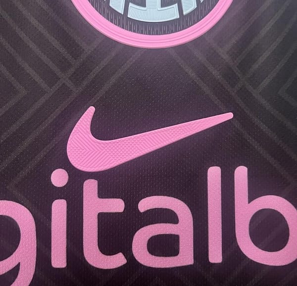 24/25 Inter Milan Black With Pink Snake Jersey - Image 6