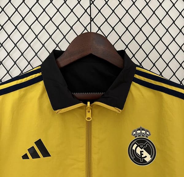 24/25 Real Madrid Yellow/Red Reversible Windbreaker - Image 16