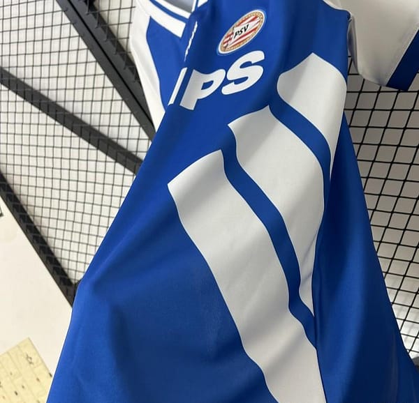Retro 1994 PSV Eindhoven Away Jersey - Image 5