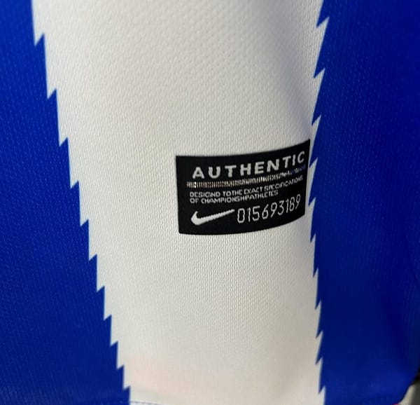 Retro 10/11 Porto Home Jersey - Image 6