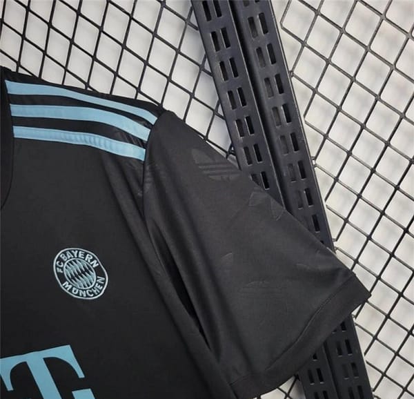24/25 Bayern Munich Black Special Concept Jersey - Image 5