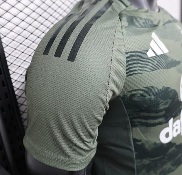 Player Version 24/25 Celtic Third Jersey - Image 6