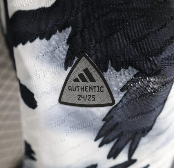 Player Version 2022 Japan Away White Jersey With Itachi Uchiha Printing Jersey - Image 3