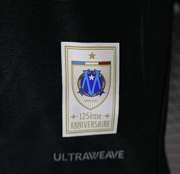 Player Version 24/25 Olympique Marseille Black 125th Goalkeeper Jersey - Image 3