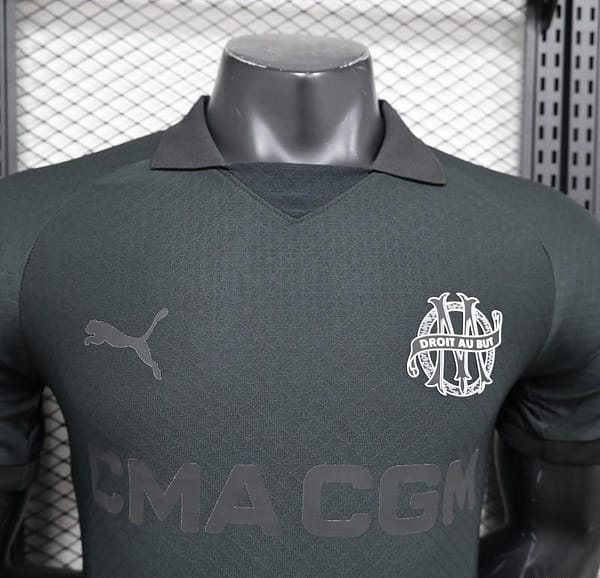 Player Version 24/25 Olympique Marseille Black 125th Goalkeeper Jersey - Image 9