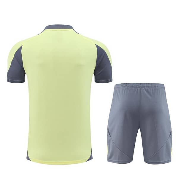 24/25 Juventus Yellow Short Sleeve Jersey+Shorts - Image 15