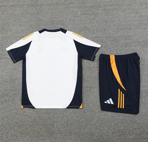 24/25 Real Madrid White Short Sleeve Jersey+Shorts - Image 7