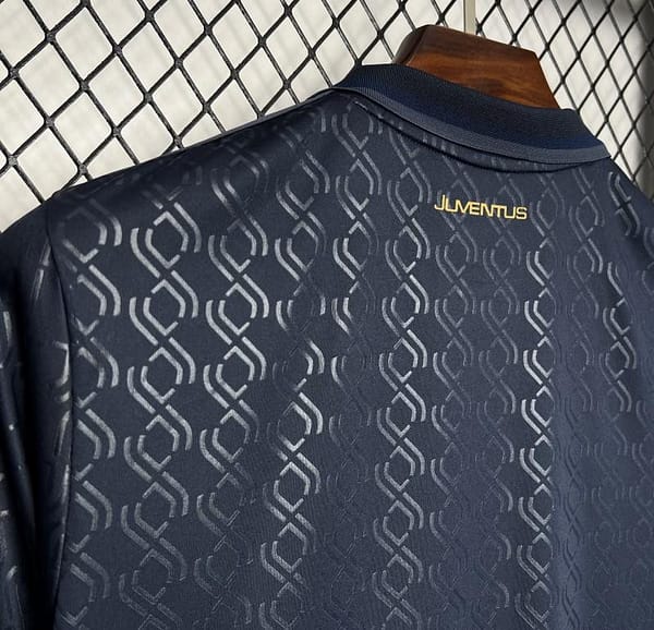 2024/25 Juventus THIRD Jersey - Image 3