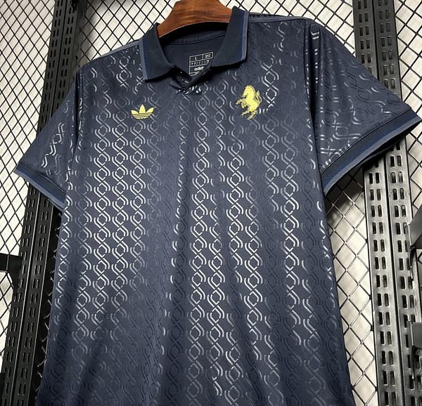 2024/25 Juventus THIRD Jersey - Image 5