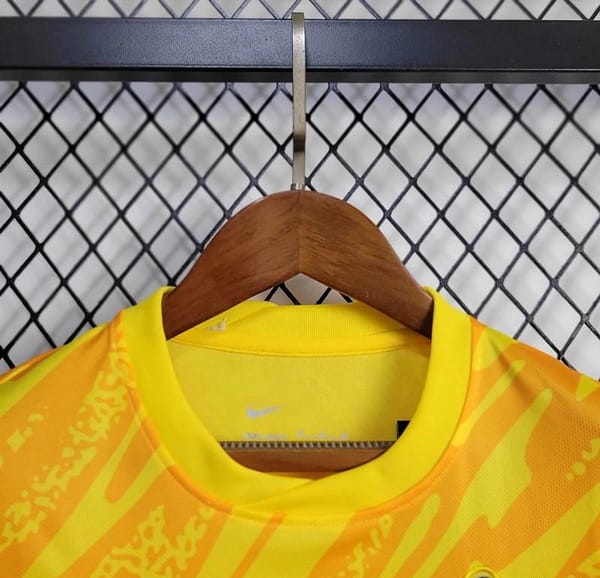 24/25 Kids Tottenham Hotspur Yellow Goalkeeper Jersey - Image 5