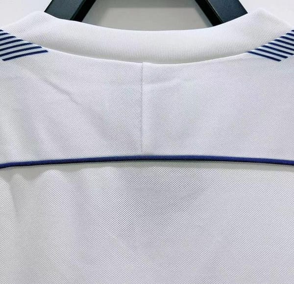 Retro 95/96 Tottenham Hotspur Home Jersey - Image 2