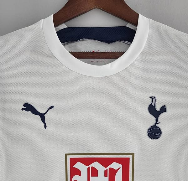 Retro Tottenham Hotspur 06/07 Home Soccer Jersey - Image 9