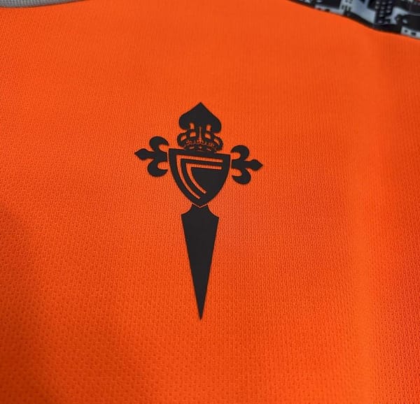 24/25 Celta Vigo Third Jersey - Image 4