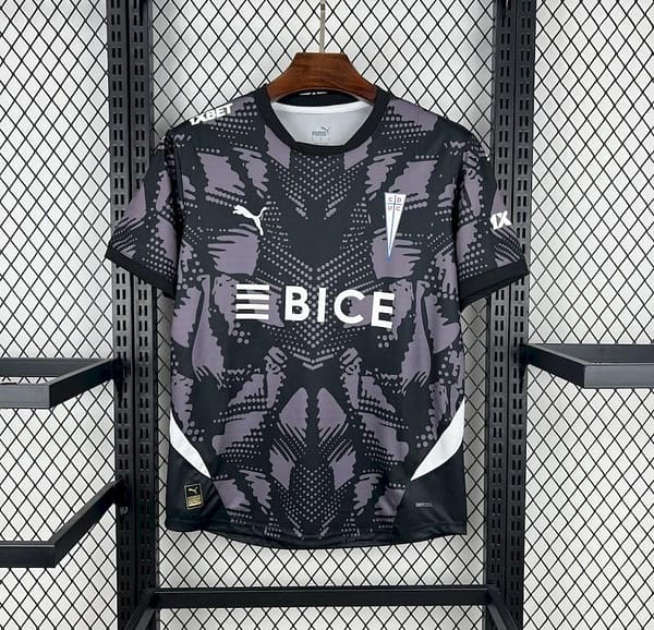 2025/26 Universidad Catolica Black Goalkeeper Jersey - Image 4