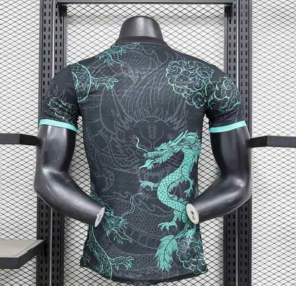 2025/26 Player Version Real Madrid Black Green Dragon Edition Jersey - Image 2