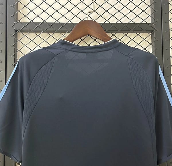 03/04 Retro Real Madrid Away Jersey - Image 6