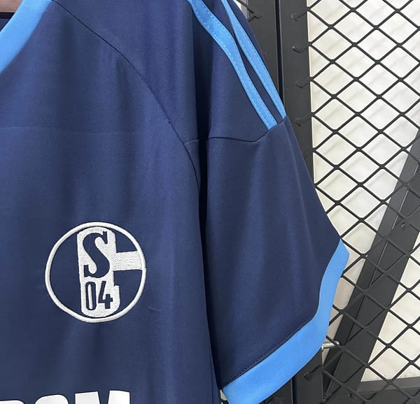 10/11 Retro Schalke 04 Away Jersey - Image 5