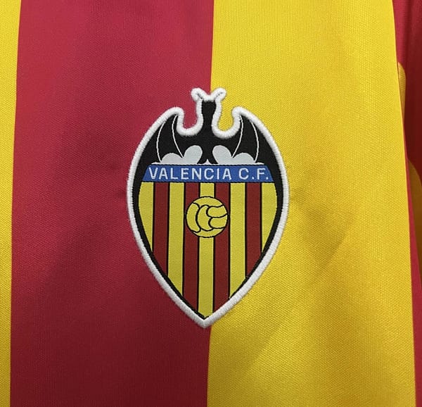 80/82 Retro Valencia Home Jersey - Image 5
