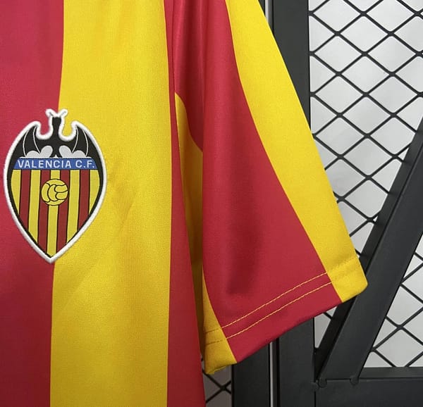 80/82 Retro Valencia Home Jersey - Image 6