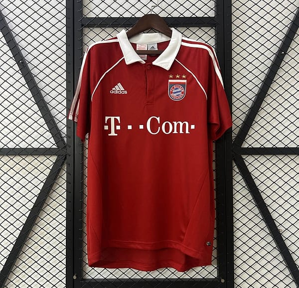 05/06 Retro Bayern Munich Home Jersey - Image 6