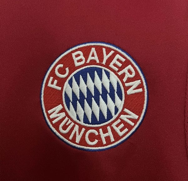 03/04 Retro Bayern Munich Home Jersey - Image 5