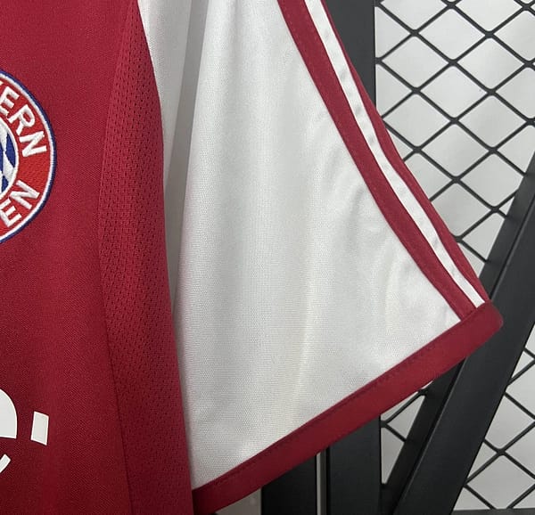 03/04 Retro Bayern Munich Home Jersey - Image 6