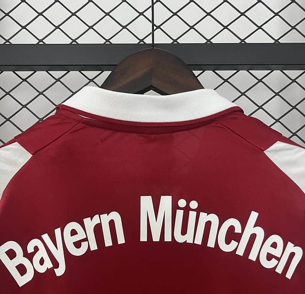 03/04 Retro Bayern Munich Home Jersey - Image 9