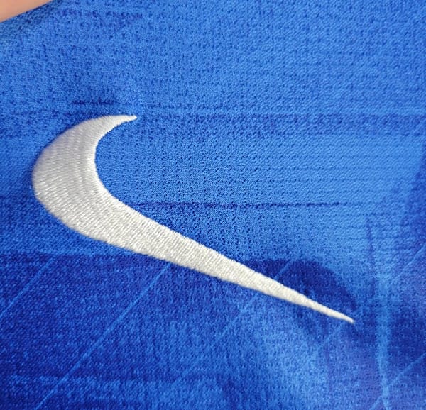 25/26 Chelsea Home Jersey - Image 2