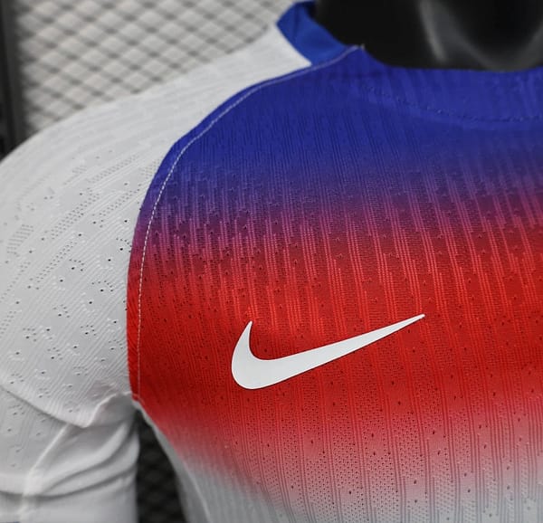 25/26 Player Version England Home Jersey - Image 4