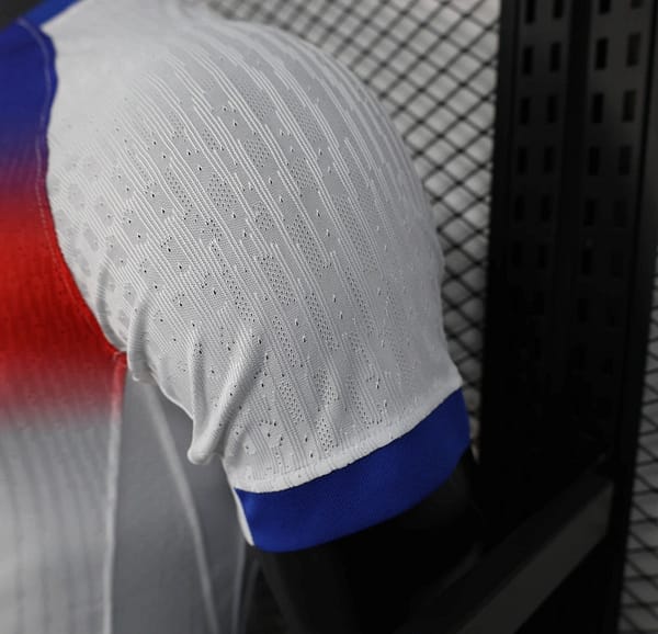 25/26 Player Version England Home Jersey - Image 5