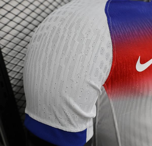 25/26 Player Version England Home Jersey - Image 6
