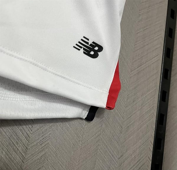 25/26 Women Sao Paulo Home Jersey - Image 9