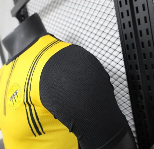 24/25 Player Version USMH Home Jersey - Image 5