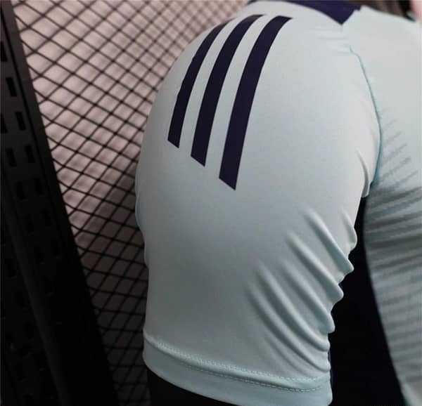 24/25 Player Version Arsenal Pre Match Light Blue Training Jersey - Image 9