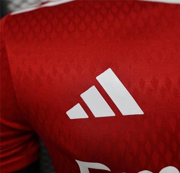 25/26 Player Version Arsenal Match Training Red Jersey - Image 2