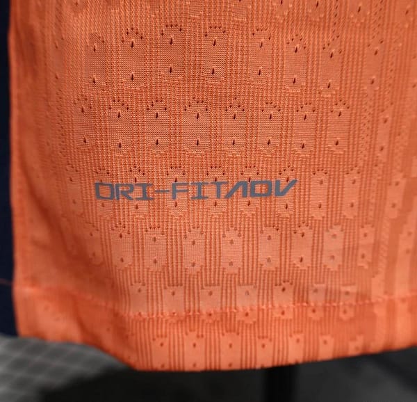 25/26 Player Version Barcelona Orange 125Th Anniversary Jersey - Image 7