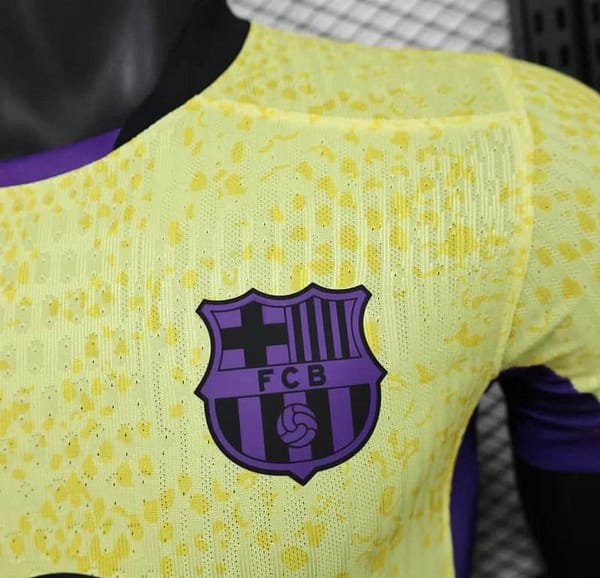 25/26 Player Version Barcelona Yellow 125Th Anniversary Jersey - Image 4