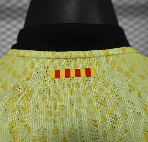25/26 Player Version Barcelona Yellow 125Th Anniversary Jersey - Image 6