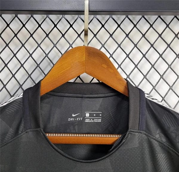 17/18 Retro PSG Black 2 Away Jersey - Image 8