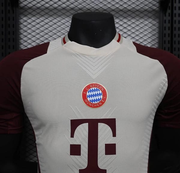 25/26 Player Version Bayern Munich Training White Wine Jersey - Image 2