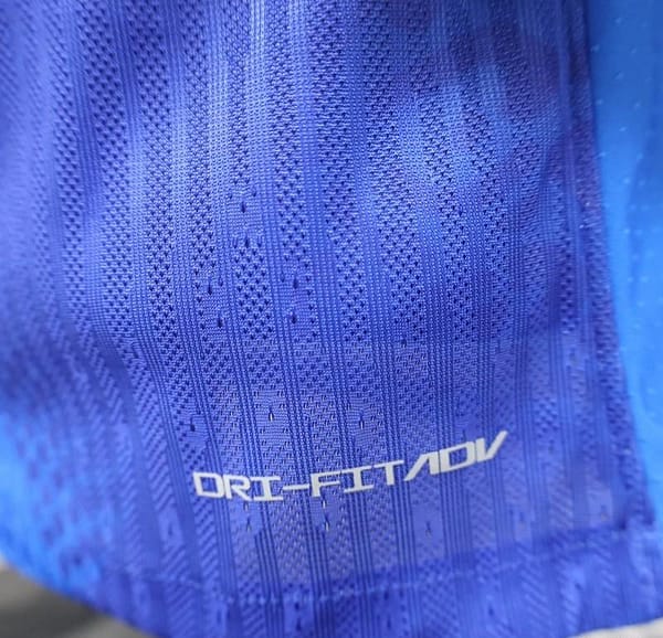 25/26 Player Version Brazil Blue Jersey - Image 7