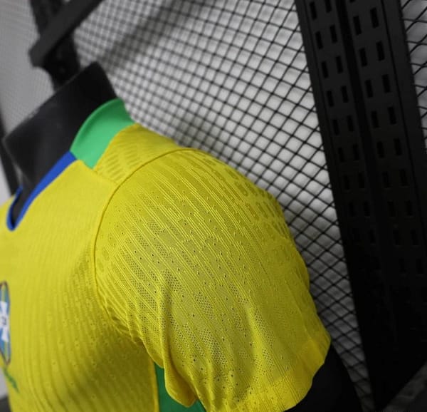 25/26 Player Version Brazil Yellow Jersey - Image 7