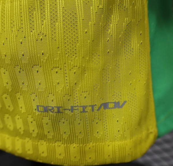 25/26 Player Version Brazil Yellow Jersey - Image 9
