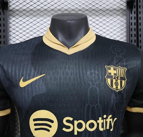 25/26 Player Version Barcelona Special Edition Black Jersey - Image 3
