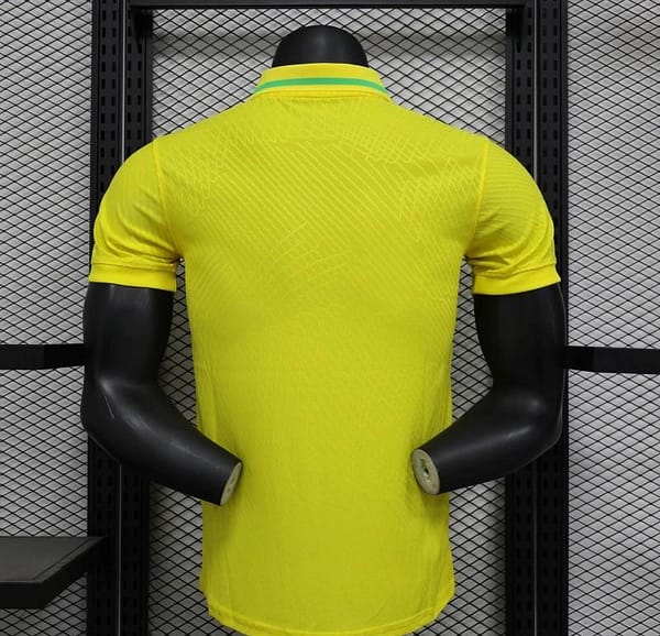 25/26 Player Version Brazil POLO Yellow Jersey - Image 4