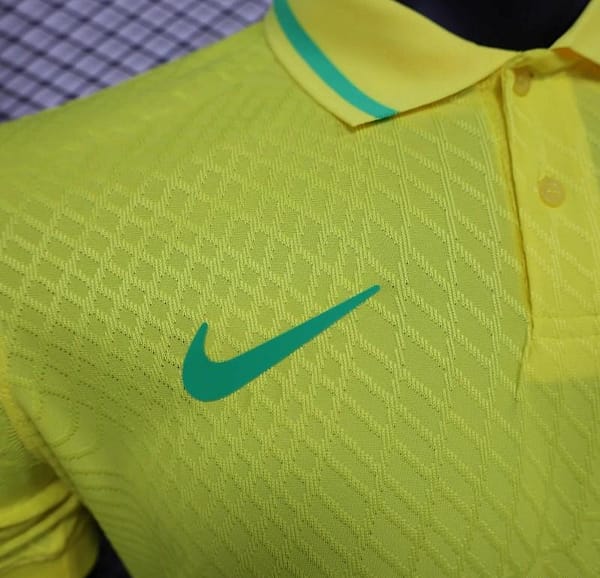 25/26 Player Version Brazil POLO Yellow Jersey - Image 7