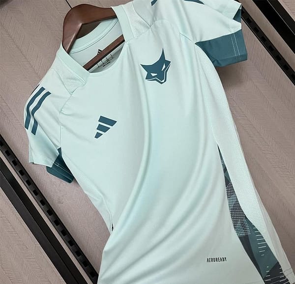 25/26 Women Cruzeiro Training Light Green Jersey - Image 8