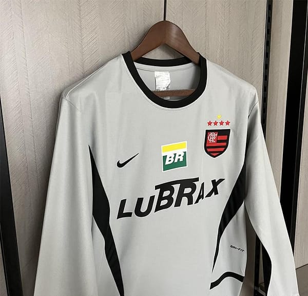 02/03 Retro Flamengo Grey Goalkeeper Long Sleeve Grey Jersey - Image 6