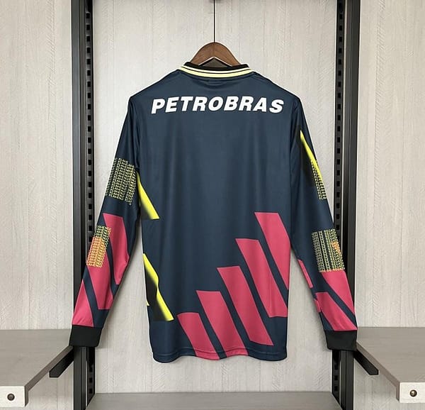 Retro1997/98 Flamengo Black Goalkeeper Long Sleeve Jersey - Image 4