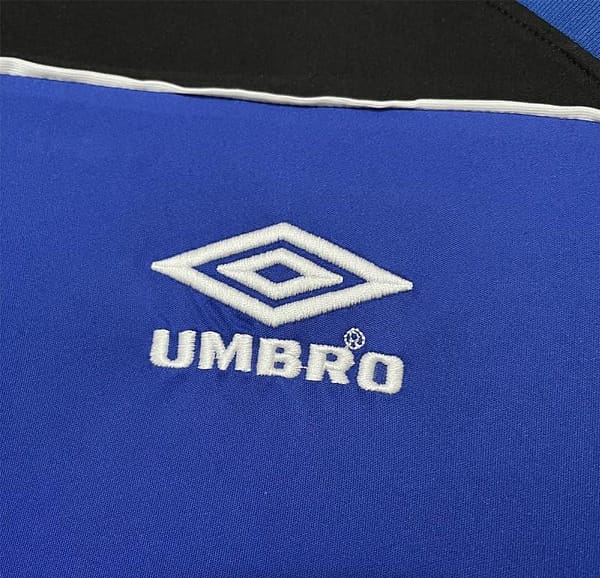 99/00 Retro Flamengo Goalkeeper Blue Jersey - Image 5